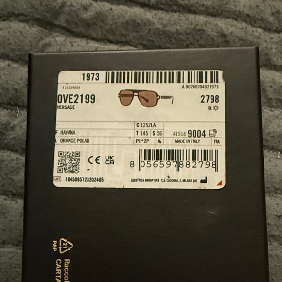 Versace Black Square Women's Sunglasses with Dark Lenses - Picture 10 of 10